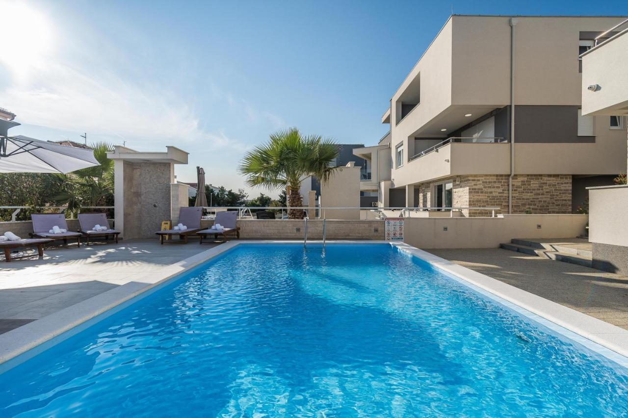 Apartments & Rooms Danivan Pool Villas Apartment