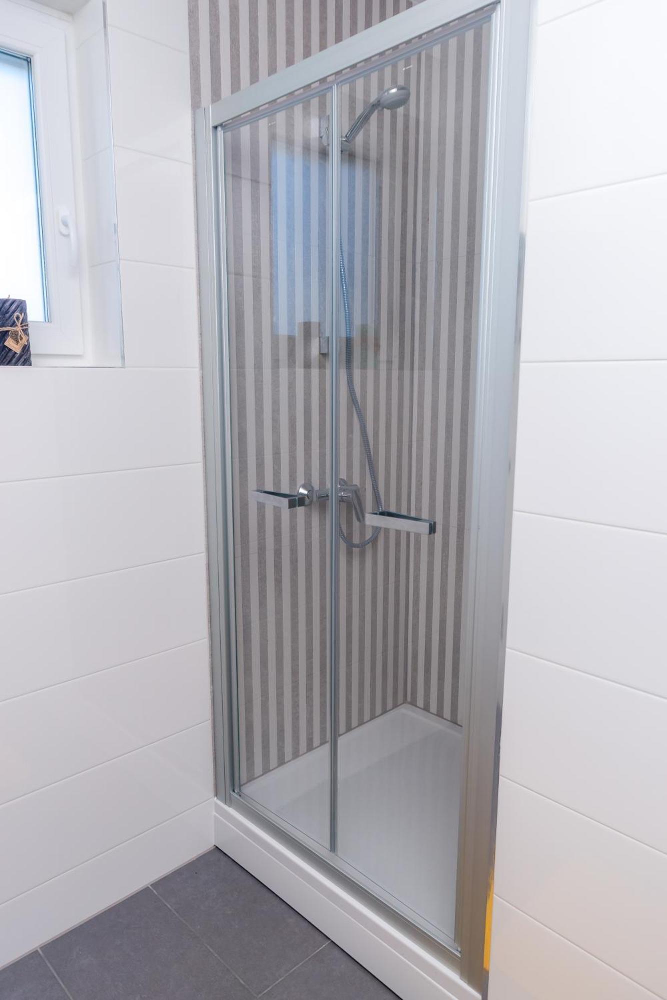 Apartment Apartments & Rooms Danivan Pool Villas