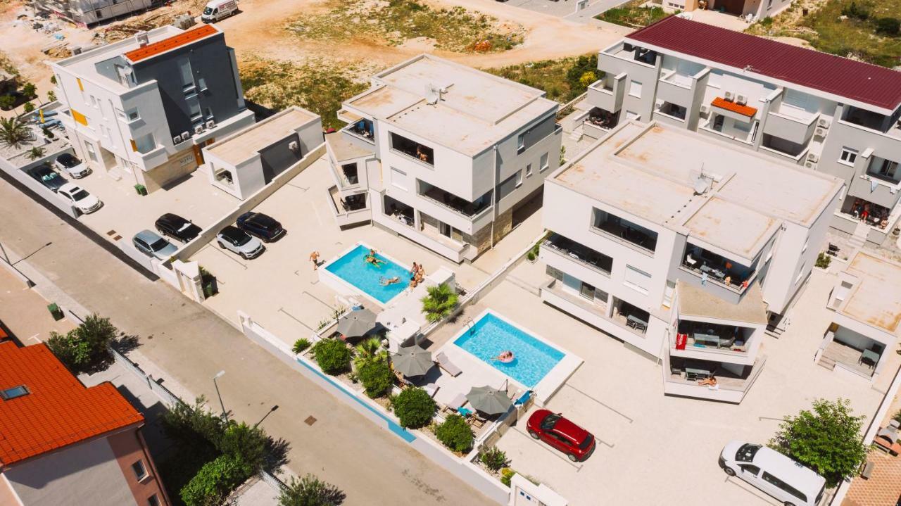 Apartments & Rooms Danivan Pool Villas Novalja